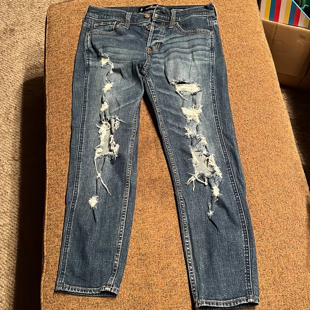 Hollister low rise boyfriend ripped jeans